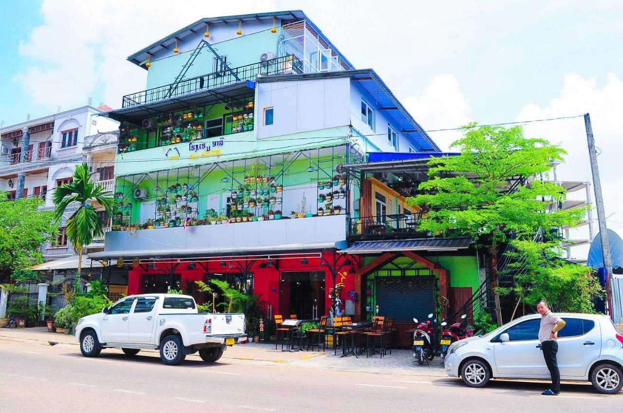 Ali Backpackers Vientiane Exterior foto