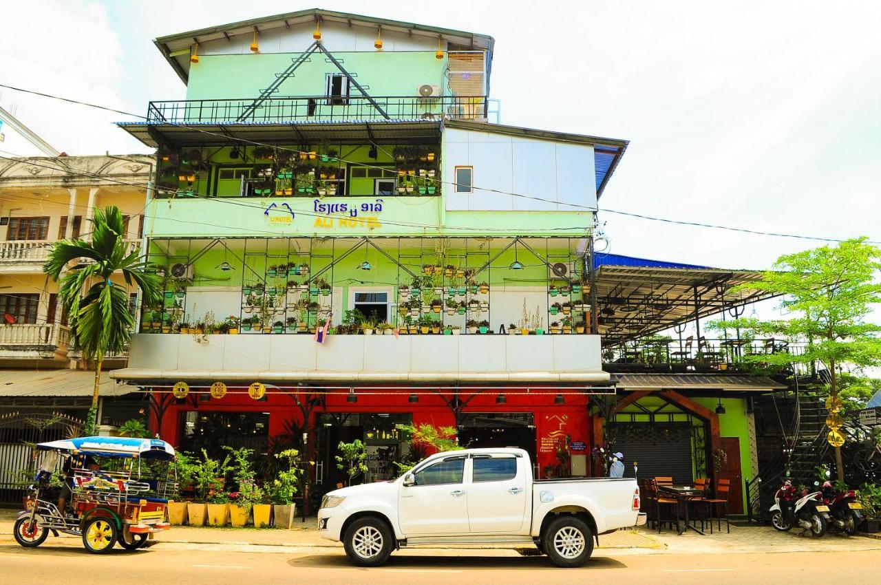 Ali Backpackers Vientiane Exterior foto