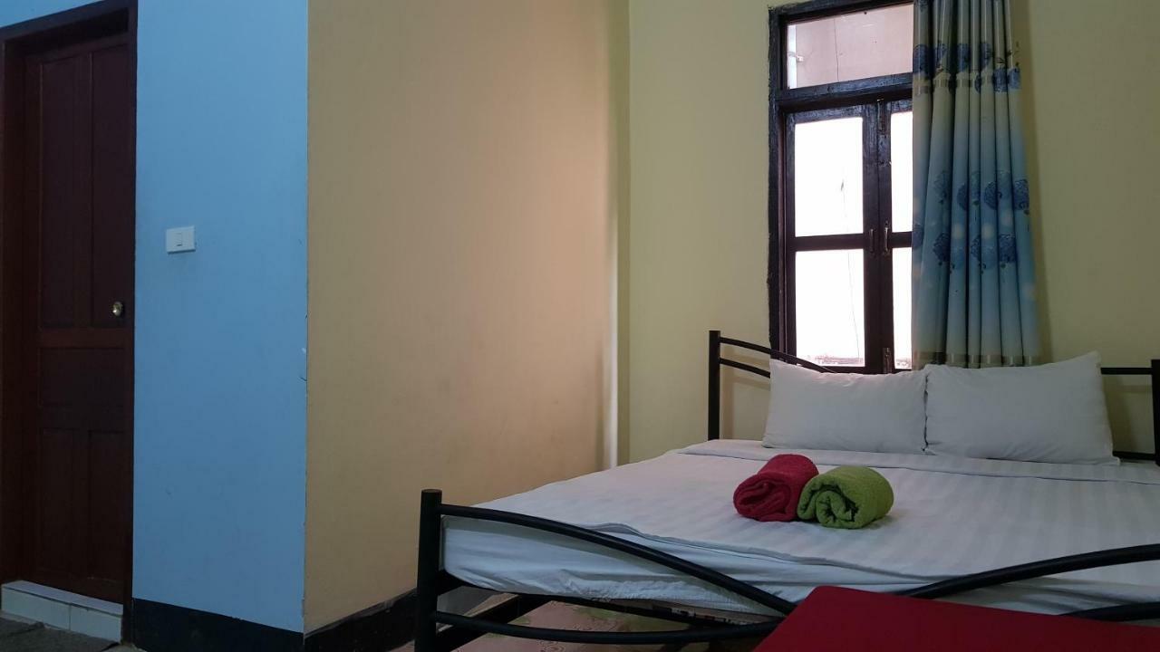 Ali Backpackers Vientiane Exterior foto